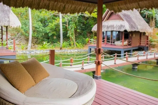 Lagoon Villa (With Breakfast and Boat Transfers)