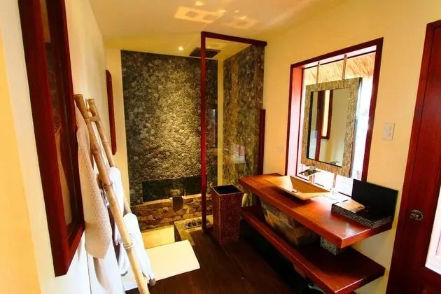 Lagoon Villa (With Breakfast and Boat Transfers)