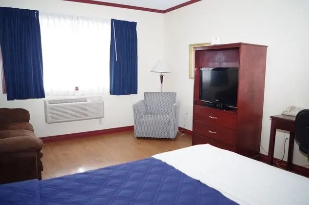 Standard Oda, 1 Büyük (Queen) Boy Yatak, Buzdolabı ve Mikrodalga, Dağ Manzaralı