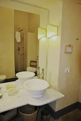 Tek Büyük Yataklı Oda, Bahçe Manzaralı