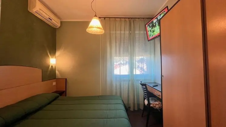 Tek Kişilik Oda