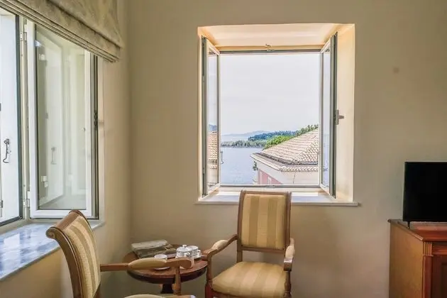 Superior Oda, Balkon, Deniz Manzaralı