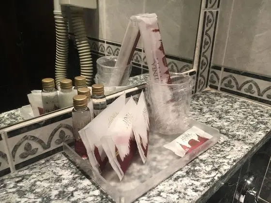 Superior Tek Büyük veya İki Ayrı Yataklı Oda