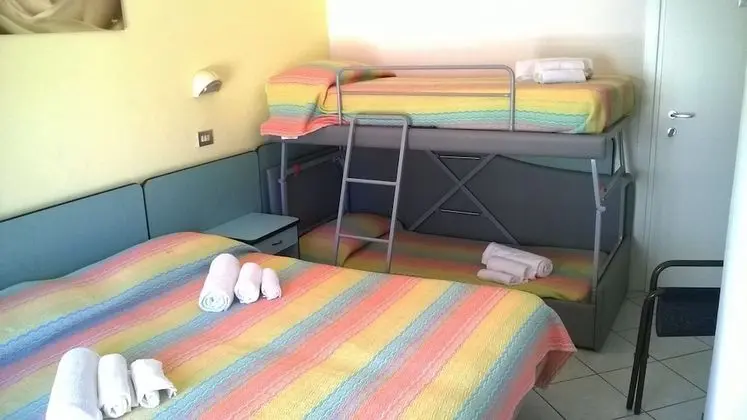 Dört Kişilik Oda, Özel Banyo