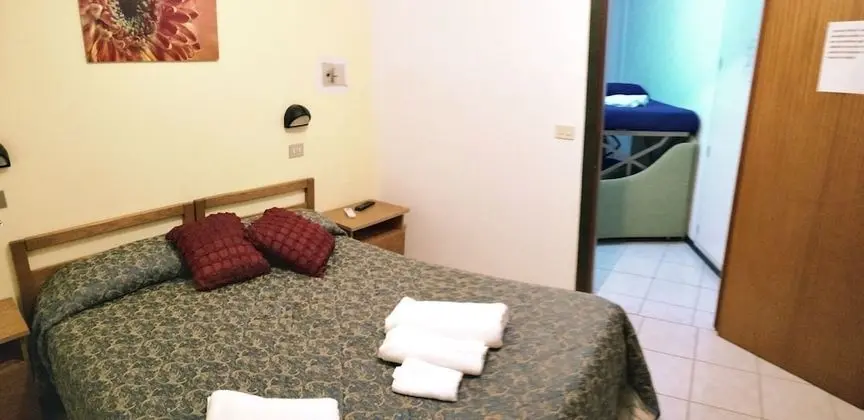 Dört Kişilik Oda, Özel Banyo