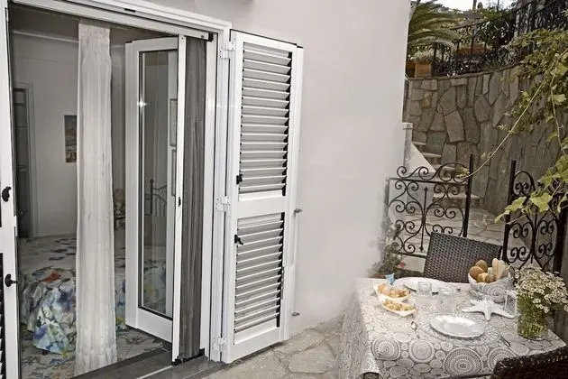 Economy Tek Büyük veya İki Ayrı Yataklı Oda (Stella Marina)