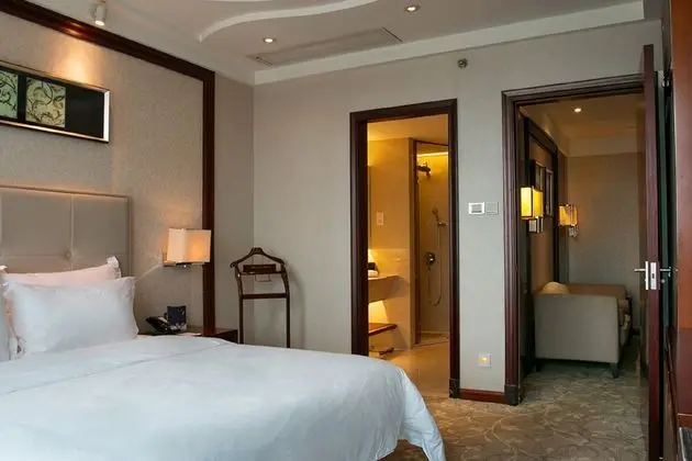Suit Two Bedrooms