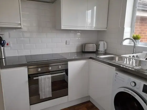 Apart Daire, Banyolu/Duşlu, Avlu Manzaralı