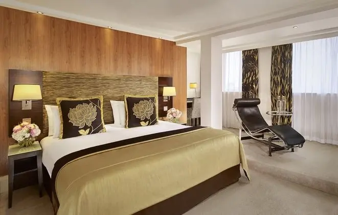 Çatı Katı Süiti (Penthouse), Birden Çok Yatak