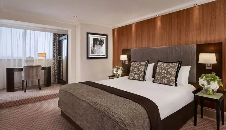 Çatı Katı Süiti (Penthouse), Birden Çok Yatak