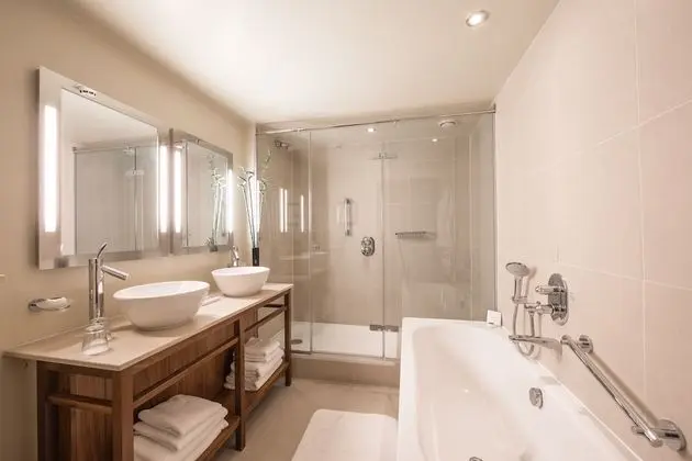 Çatı Katı Süiti (Penthouse), Birden Çok Yatak
