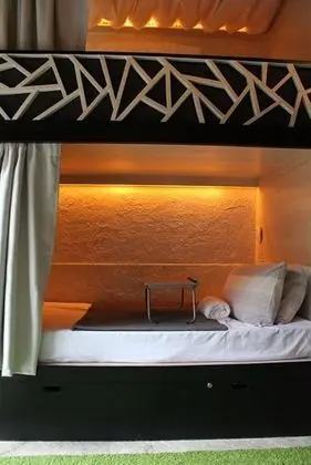 1 Pod in 4-Pod Coed Shared Room