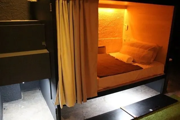 1 Pod in 4-Pod Coed Shared Room