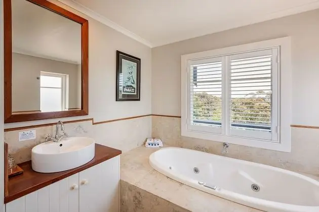Luxury Oda, Sigara İçilmez, Sıcak Su Küveti (Luxury Spa Suite)