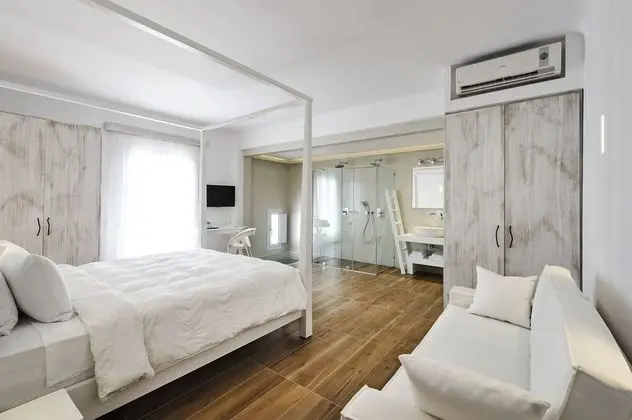 Honeymoon Süit, Sıcak Su Havuzu