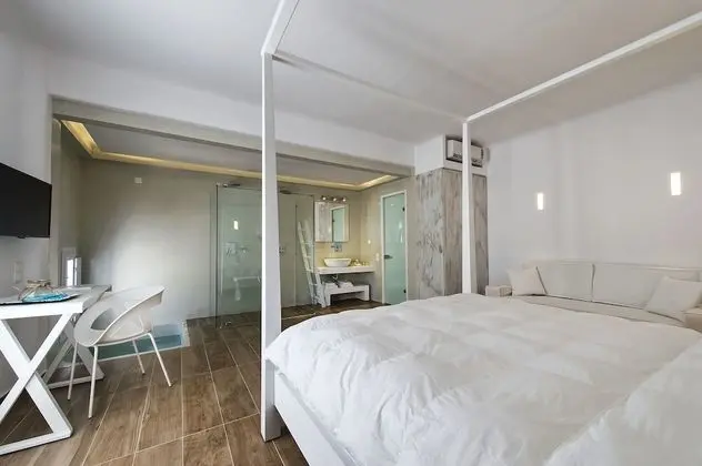 Honeymoon Süit, Sıcak Su Havuzu