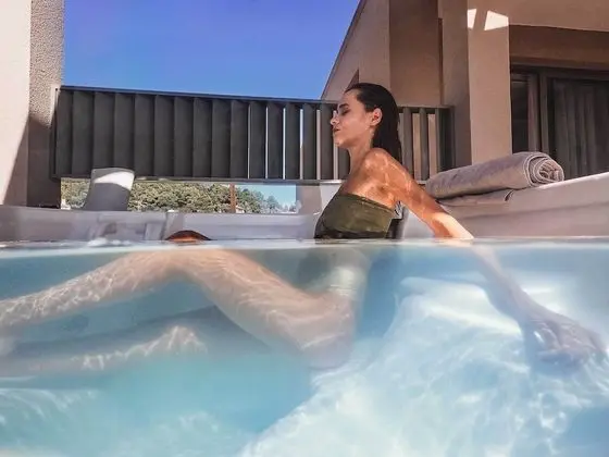 Premium Stüdyo Süit (Outdoor Jacuzzi)