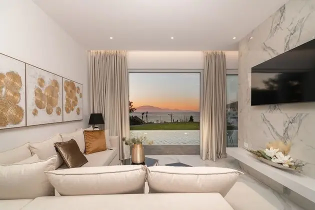 Luxury Villa