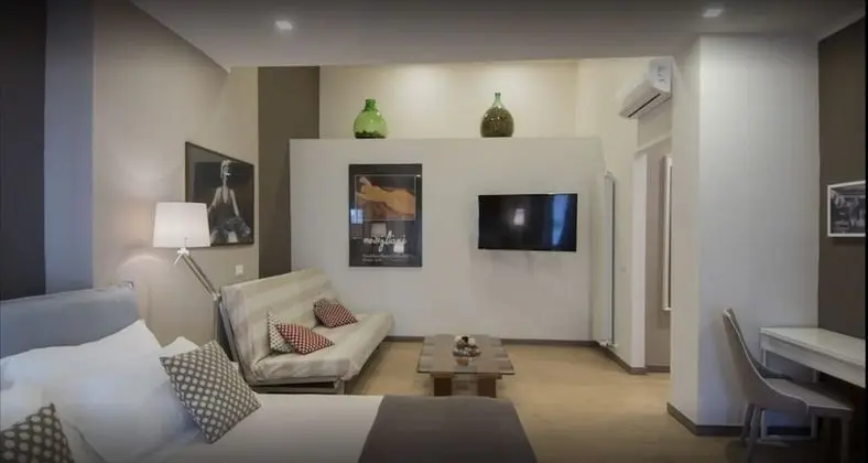 Deluxe Üç Kişilik Oda