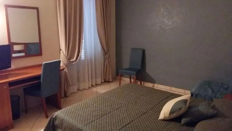 Tek Büyük veya İki Ayrı Yataklı Oda