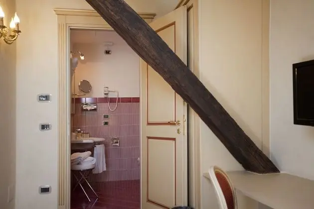 Standard Üç Kişilik Oda