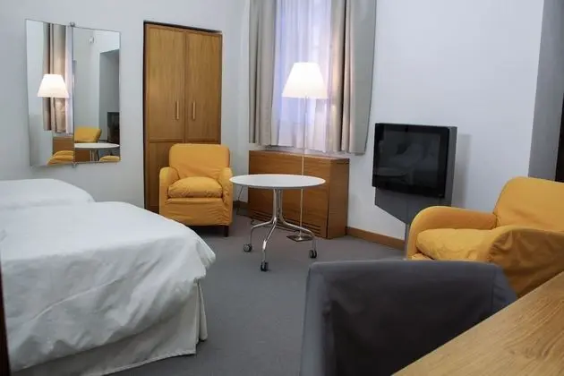 Tek Büyük veya İki Ayrı Yataklı Oda