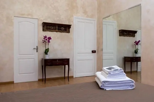 Basic Tek Büyük Yataklı Oda, 1 Yatak Odası