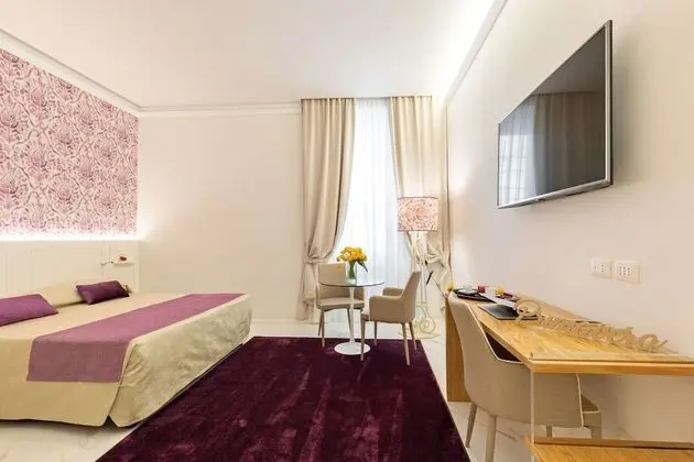 Deluxe Üç Kişilik Oda (GuestHouse)
