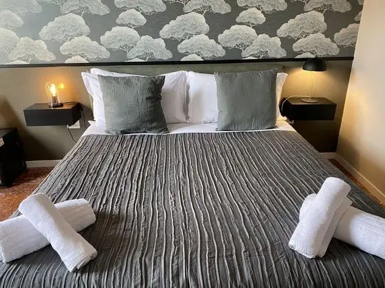 Tek Büyük Yataklı Oda, Özel Banyo