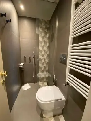 Tek Büyük Yataklı Oda, Özel Banyo