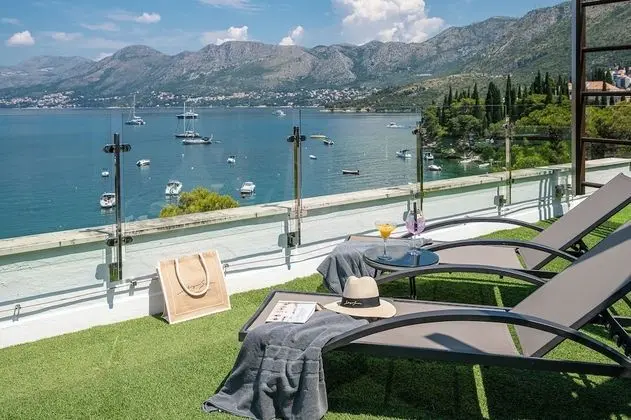 Junior Süit, Balkon, Deniz Manzaralı