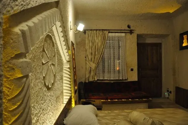 Romantic Tek Büyük Yataklı Oda