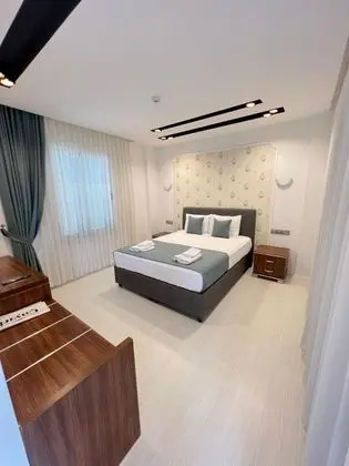 Çift Kişilik, Havuz veya Bahçe Manzaralı, Balkonlu