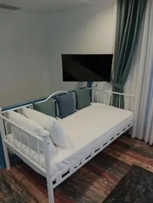Jakuzili Deluxe Oda, Havuz Manzaralı, Jakuzili