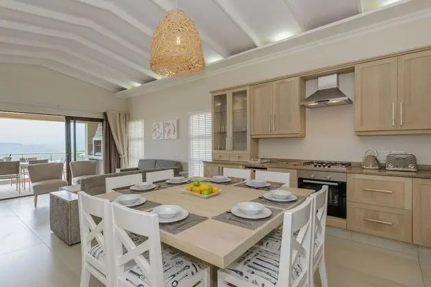 Three Bedroom Chalet with Patio