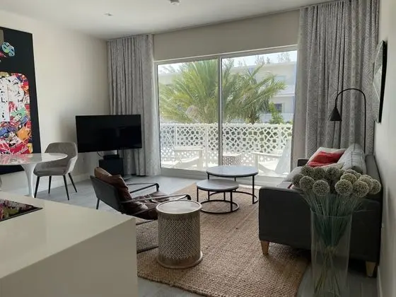 Luxury Apart Daire, 1 En Büyük (King) Boy Yatak ve Çekyat, Mutfak, Avlu Manzaralı