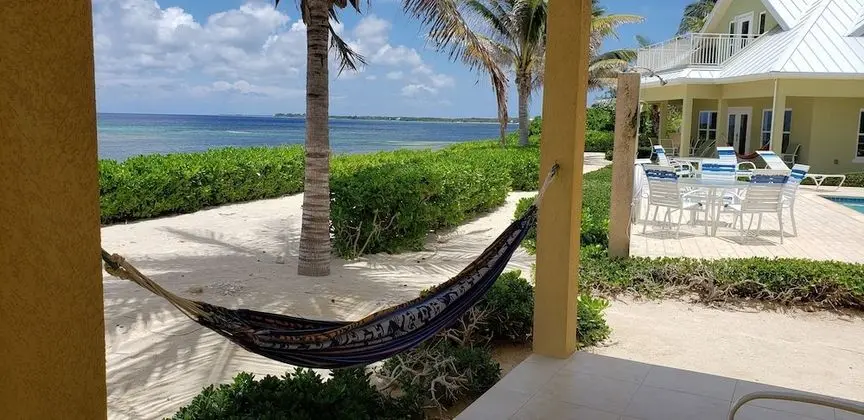 Luxury Villa, 3 Yatak Odası, Havuz Kullanımı, Denize Sıfır