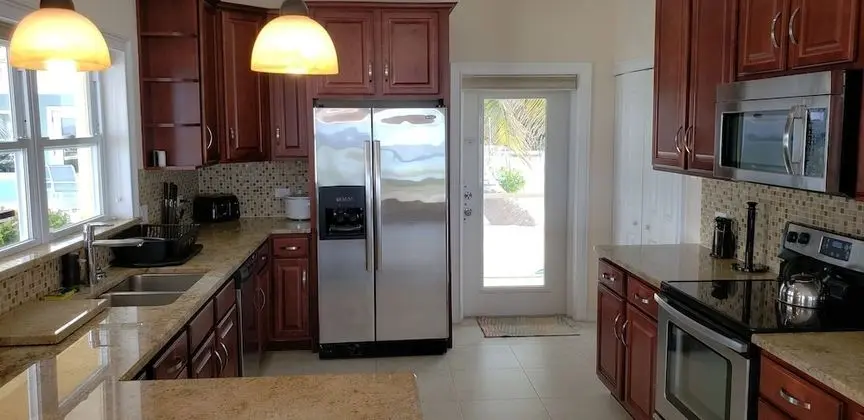 Luxury Villa, 3 Yatak Odası, Havuz Kullanımı, Denize Sıfır
