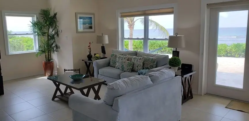 Luxury Villa, 3 Yatak Odası, Havuz Kullanımı, Denize Sıfır