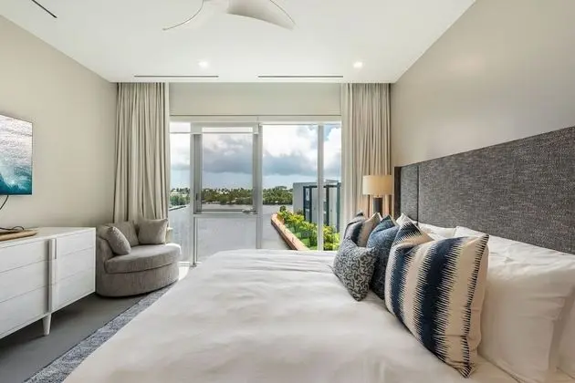 Luxury Villa, 3 Yatak Odası, Kişiye Özel Havuzlu, Kanal Manzaralı
