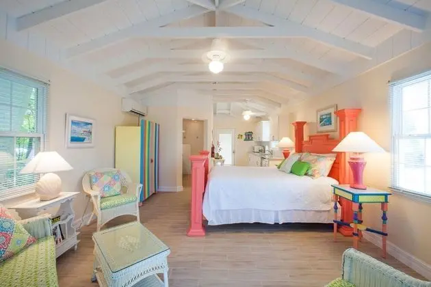 Kır Evi, Birden Çok Yatak, Havuz Kullanımı, Okyanus Manzaralı