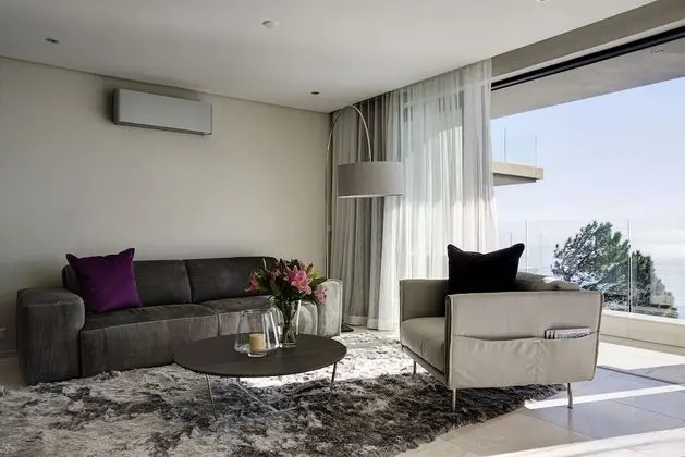 Luxury Suite (The Sun Lovers)