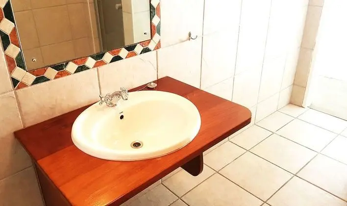 Premium Tek Büyük Yataklı Oda, 1 En Büyük (King) Boy Yatak, Banyolu/Duşlu, Havuz Manzaralı