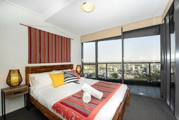 Luxury Apart Daire, 2 Yatak Odası, Balkon, Nehir Manzaralı