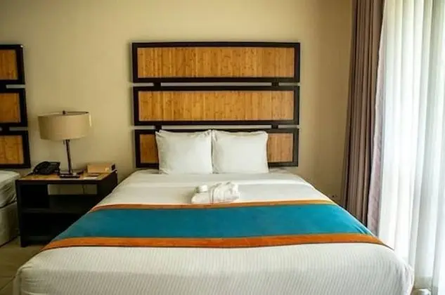 Superior Suite with Balcony, Partial Ocean View