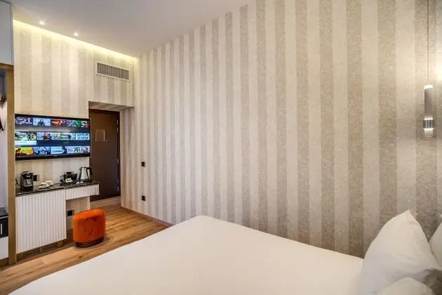 Deluxe Tek Büyük veya İki Ayrı Yataklı Oda