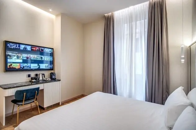 Standard Tek Büyük veya İki Ayrı Yataklı Oda