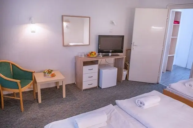 Üç Kişilik Oda, Balkon