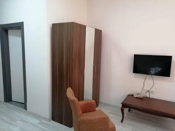 https://images.odamax.com/img/1024x768/odamax/image/upload/Cebeci_Otel_RESTAURANT_202603091858458_6c99836c_1b8f_462b_92f1_061eec06fee2.jpg