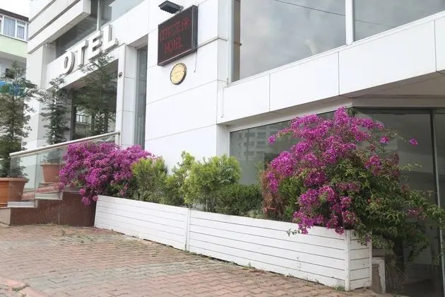 Standart Dört Kişilik Oda